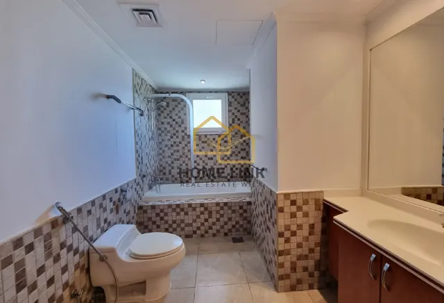 SPACIOUS AND ELEGANT 3+MAID FF APT IN THE PEARL