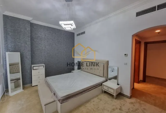 SPACIOUS AND ELEGANT 3+MAID FF APT IN THE PEARL