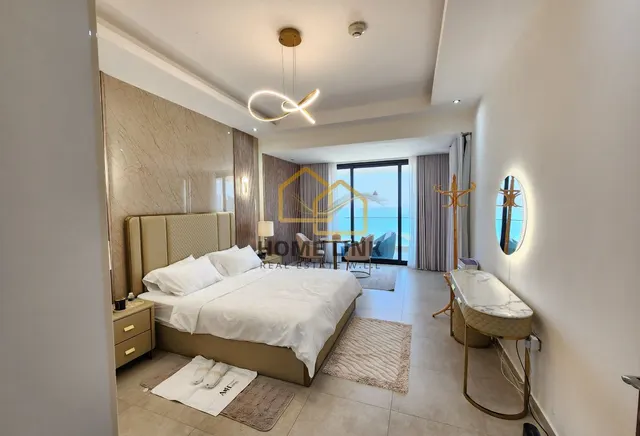 BILLS INCLUDED | RENOVATED 1 BEDROOM | SEA VIEW