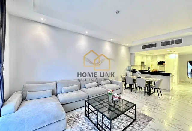 LUXURY AND SPACIOUS 1 BEDROOM FURNISHED | FOR SALE - view 3