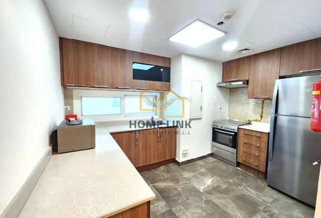 MODERN & SPACIOUS 2 BEDROOM APT | FURNISHED - view 3