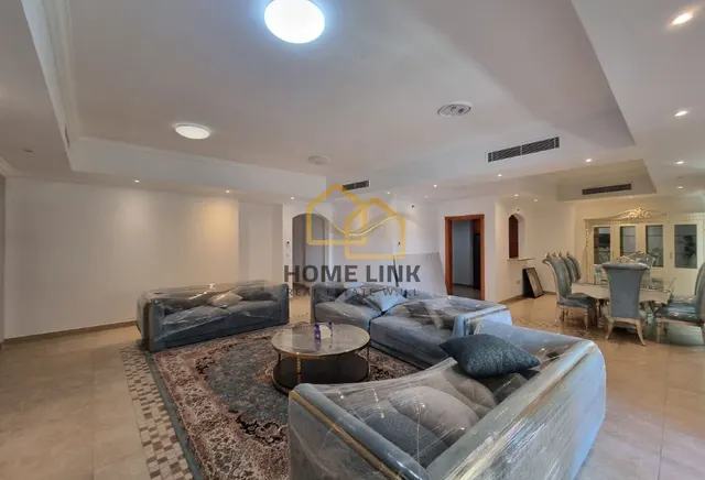 SPACIOUS AND ELEGANT 3+MAID FF APT IN THE PEARL - view 3