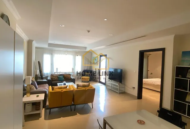SPACIOUS BALCONY | COZY 1 BEDROOM | FURNISHED - view 3