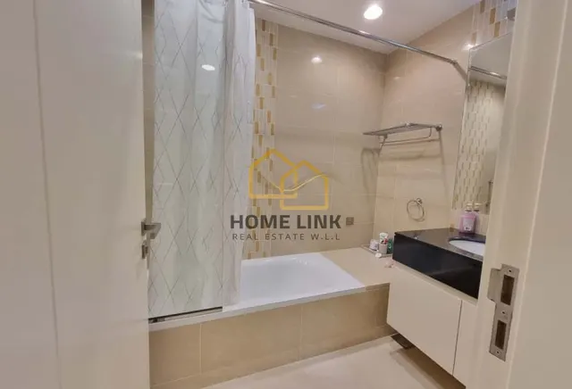 PRIME LOCATION | SPACIOUS AND ELEGANT 3 BEDROOMS