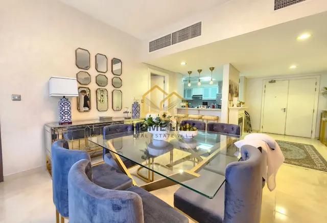 LUXURIOUS 3 BEDROOM | UPGRADED UNIT | FURNISHED