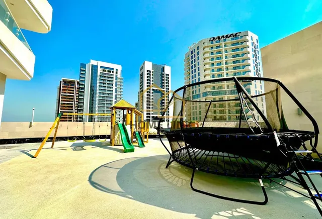 FREEHOLD 2 BEDROOM APARTMENT | READY TO MOVE IN
