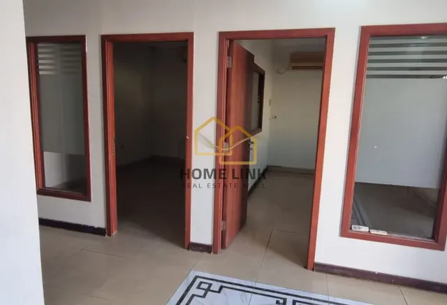 COMMERCIAL VILLA | SPACIOUS SPACE FOR BUSINESSES