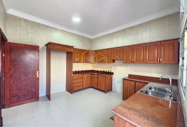 SPACIOUS 4BR + MAID VILLA IN COMPOUND | AIN KHALED