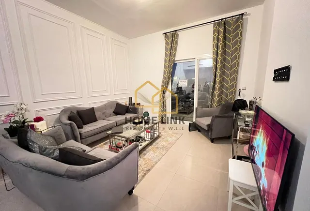 LUXURIOUS 2 BEDROOM APT WITH SPACIOUS BALCONY