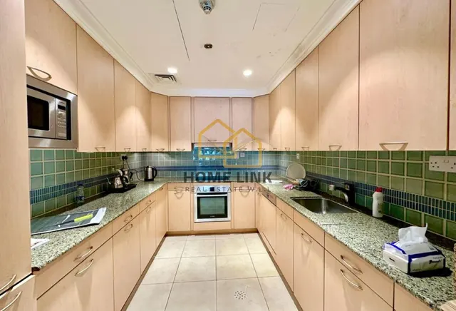PRIME LOCATION | SPACIOUS 2 BEDROOM FF APARTMENT
