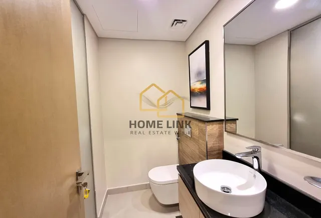 BILLS INCLUDED+WIFI | ELEGANT 2 BEDROOM APARTMENT