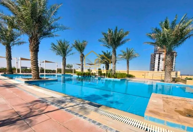 SEA VIEW | SPACIOUS 2 BEDROOM | FURNISHED