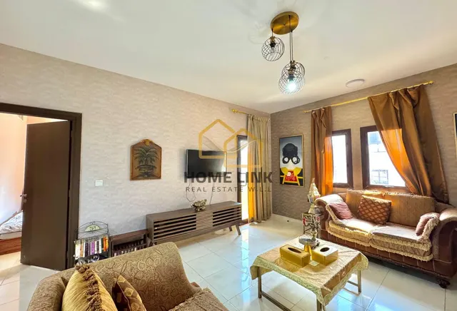 SPACIOUS 1 BEDROOM FULLY FURNISHED APARTMENT - view 3