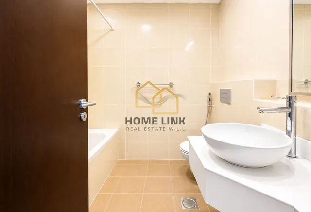 1 MONTH FREE | SPACIOUS 2 BEDROOM | FOXHILLS