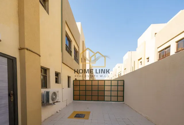 NO COMMISSION | TITLE DEED READY | 4BHK VILLA | FF