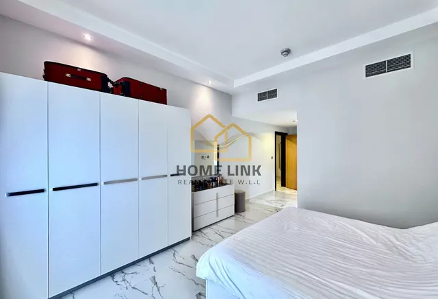 LUXURY AND SPACIOUS 1 BEDROOM FURNISHED | FOR SALE