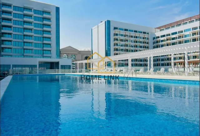 BILLS INCLUDED | RENOVATED 1 BEDROOM | SEA VIEW