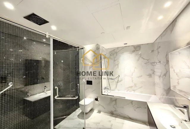 1BR SEMI-FURNISHED | WATERFRONT | GEWAN ISLAND