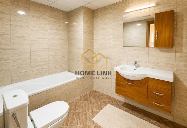 SPACIOUS AND MODERN STUDIO APARTMENT | FURNISHED - view 3