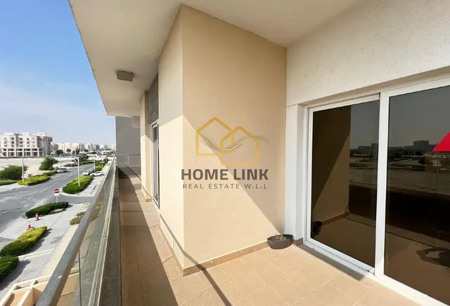LUXURIOUS 2 BEDROOM APT WITH SPACIOUS BALCONY