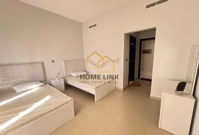 LUXURIOUS 2 BEDROOM APT WITH SPACIOUS BALCONY