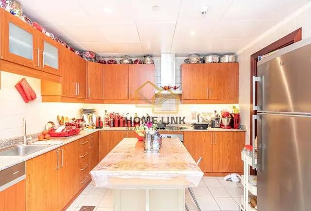 WITH TITLE DEED | SEA VIEW | 3+MAID FF APARTMENT