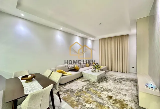FULLY FURNISHED 1 BEDROOM IN FOXHILLS | FREEHOLD