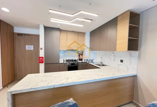INCLUSIVE OF BILLS | COZY AND MODERN 1 BEDROOM APT