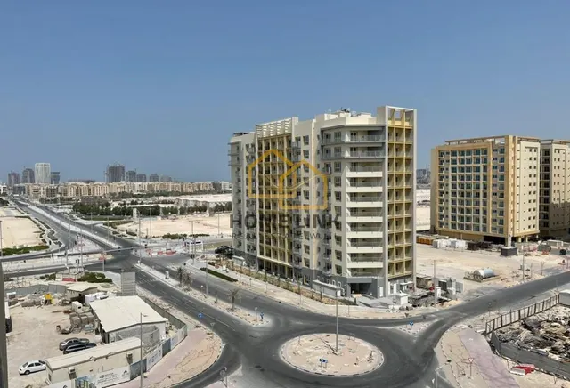 BILLS INCLUDED | MODERN 1 BEDROOM WITH BALCONY