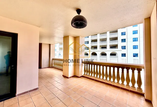 BILLS INCLUDED | MODERN 1 BEDROOM WITH BALCONY