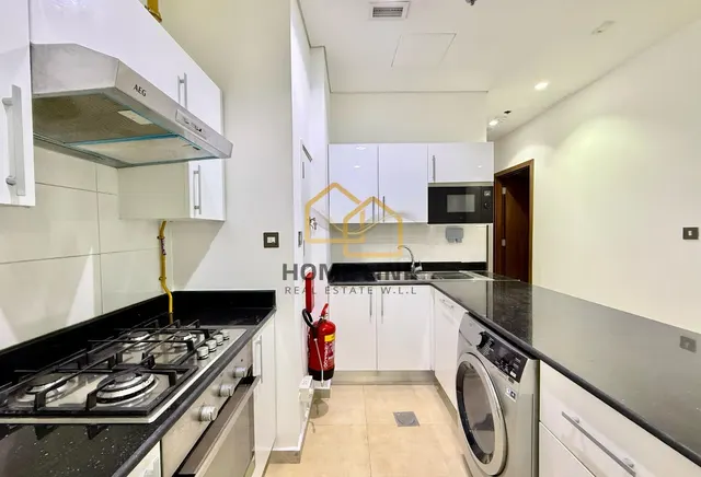 BILLS INCLUDED | HIGH FLOOR | SPACIOUS 2 BEDROOM
