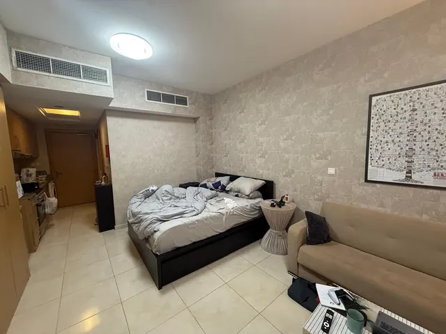 LIMITED TIME OFFER STUDIO FULLY FURNISHED BALCONY