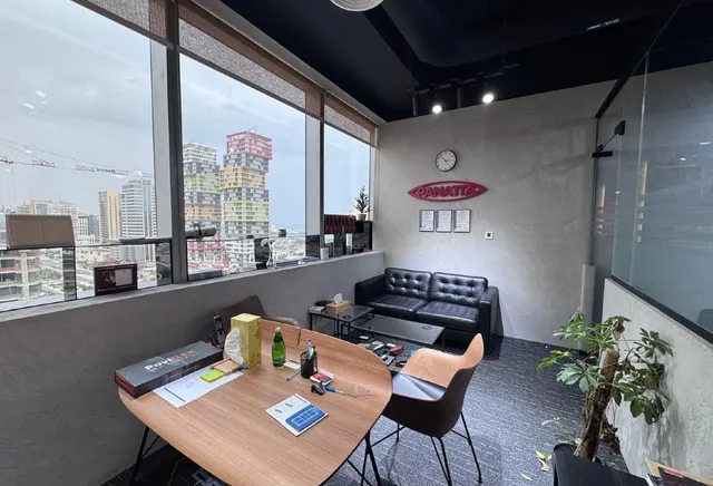 Spacious office for rent in Lusail - view 3