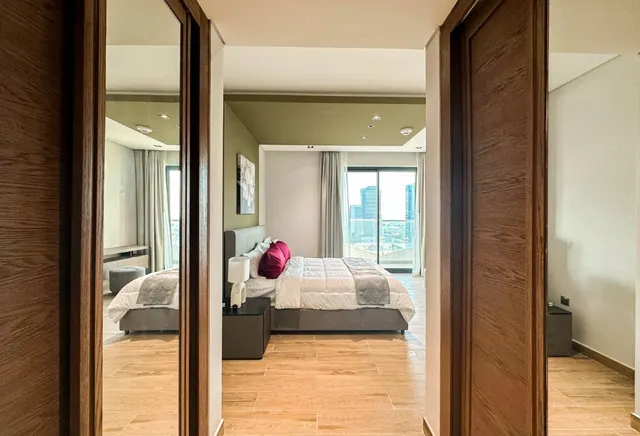 1 BR |HIGHER FLOOR|FULLY FURNIDHED|PRIME LOCATION|