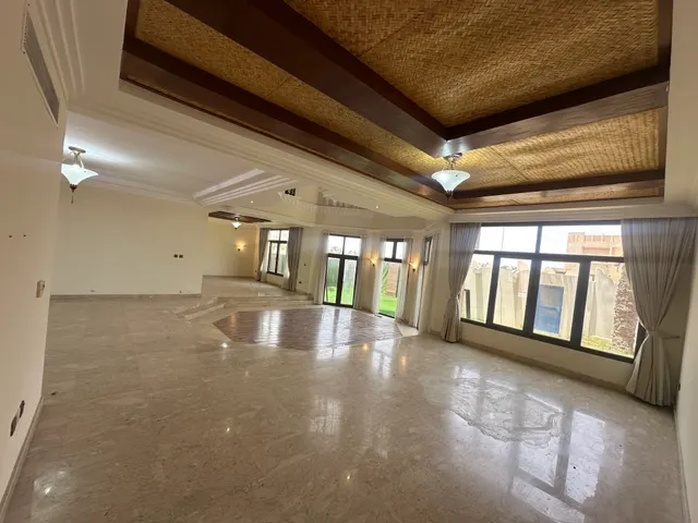 5+Maid Stand Alone Villa Garden View.