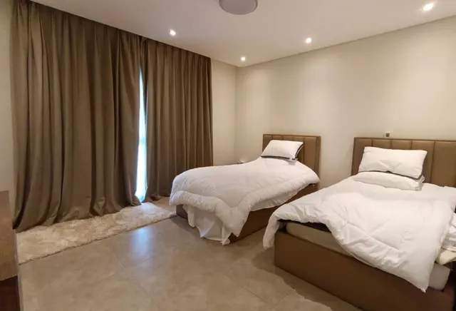 LIMITED TIME OFFER 2BHK FURNISH JUST 6500 INCLUDED