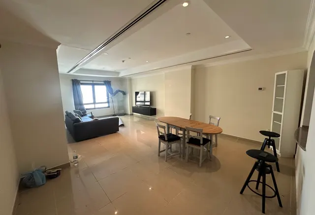 1 Bedroom Furnished Higher Floor Side Marina View