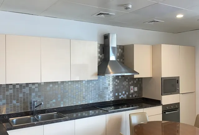 SLEEK STUDIO FOR RENT IN PORTO ARABIA /MARINA VIEW