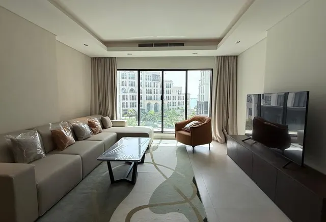 Ready to Move Luxury Homes | Prime Community Locat