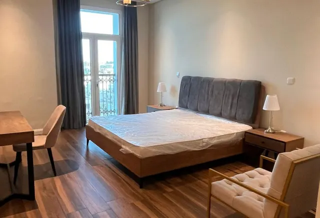 Spacious 3 Bed + Maid in Floresta Gardens | 40% DP