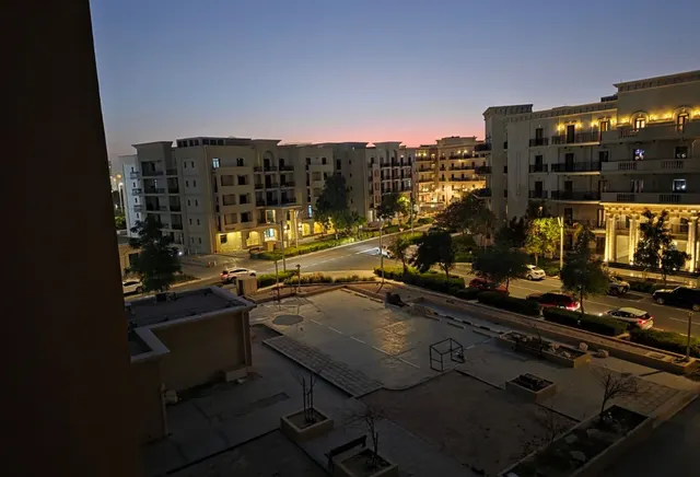 ELEGANT 1BEDROOM FULLY FURNISHED WITH BALCONY