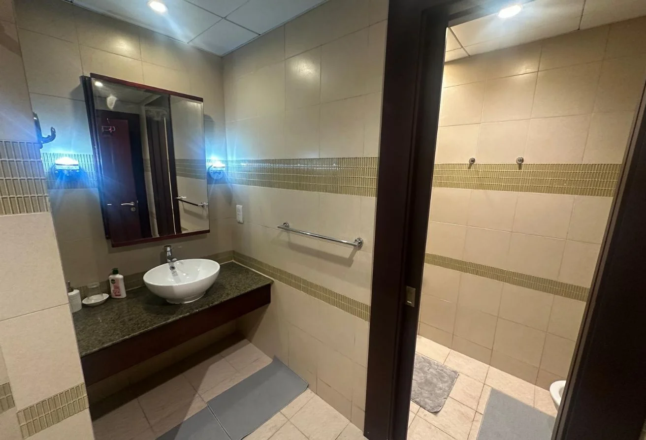 2BHK furnished made up apartment for rent