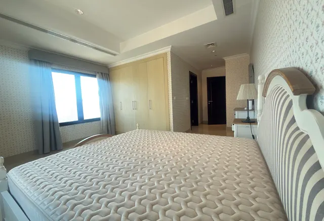 LIMITED TIME OFFER ! FINEST MARINA FRONT 2BHK FF !