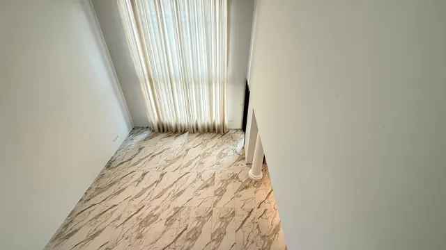 Luxury 4BHK+Maid Flat with Spacious Interior
