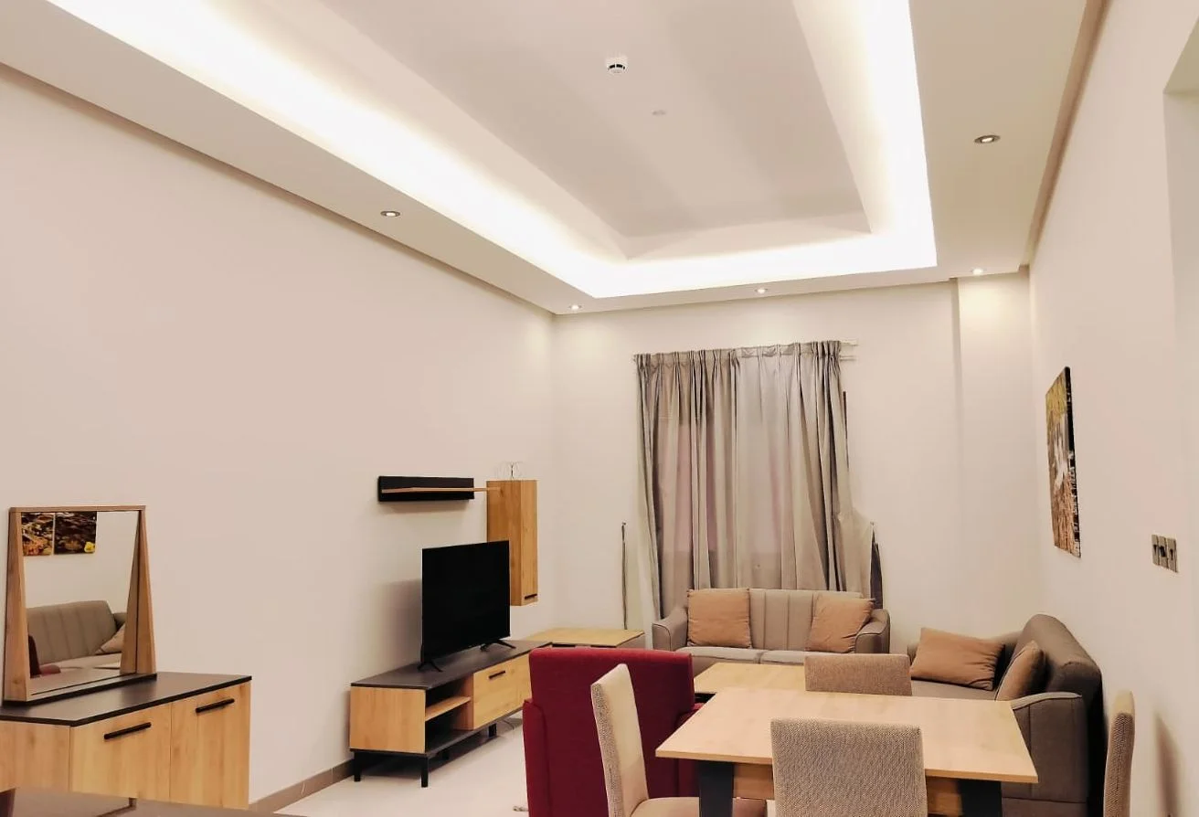 INCLUDING BILLS | FOXHILL SOUTH | 1BHK APARTMENT - view 3