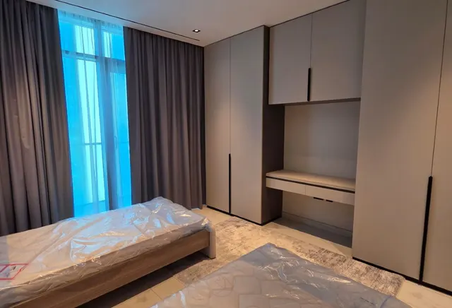ELEGANT 2 BHK WITH MAID BRAND NEW FULLY FURNISHED