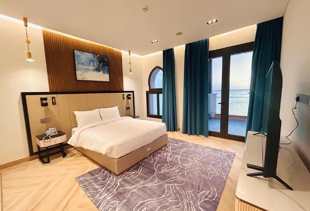 Exclusive 5BR Stand-Alone Villa|Private Beach/Pool
