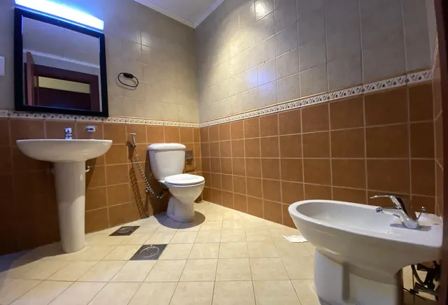 Semi-Furnished 1 Bedroom | Porto Arabia | Balcony