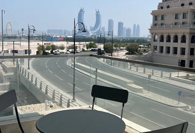 STUNNING 1BR IN LUSAIL MARINA WITH SEA VIEW