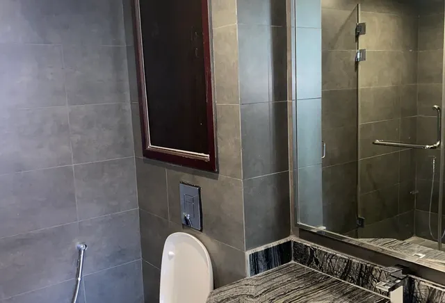 SLEEK STUDIO FOR RENT IN PORTO ARABIA /MARINA VIEW